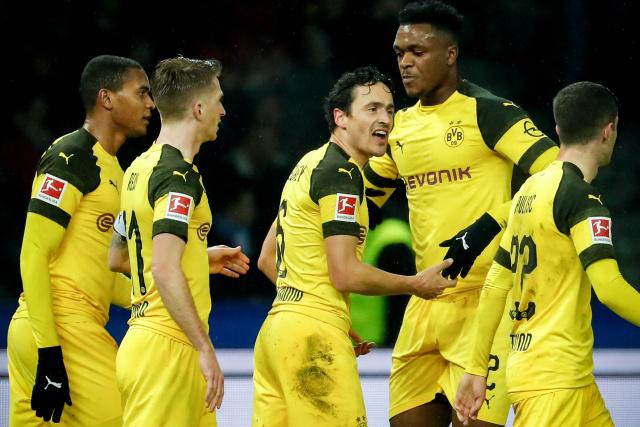 锡安33分鹈鹕负骑士止4连胜 掘金送热火4连败